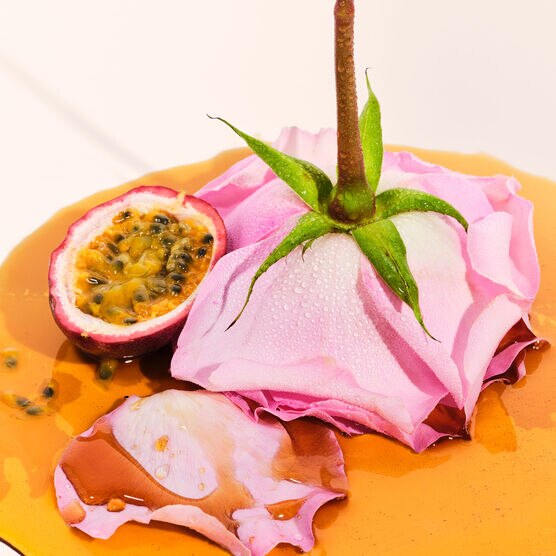 ROSA CHARMOSA DEWY CREAM 240 ML